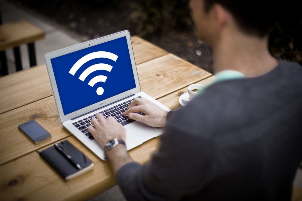 Opsætning af WiFi: Stabilt netværk derhjemme